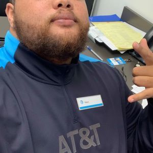 Meet your Posher, Marc